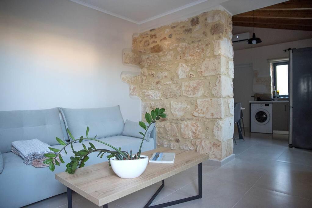 Myra City House Chania  Екстер'єр фото