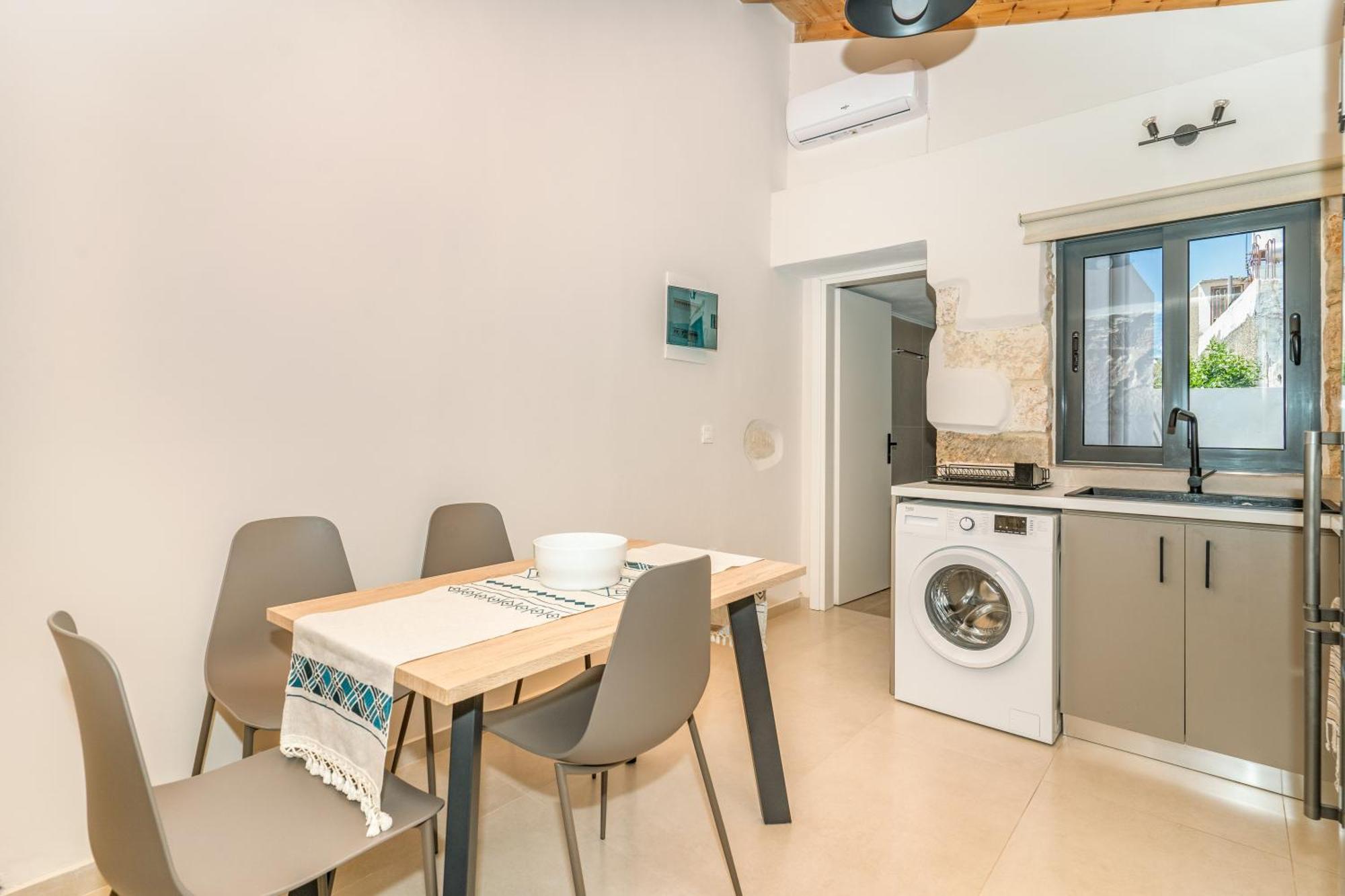 Myra City House Chania  Екстер'єр фото