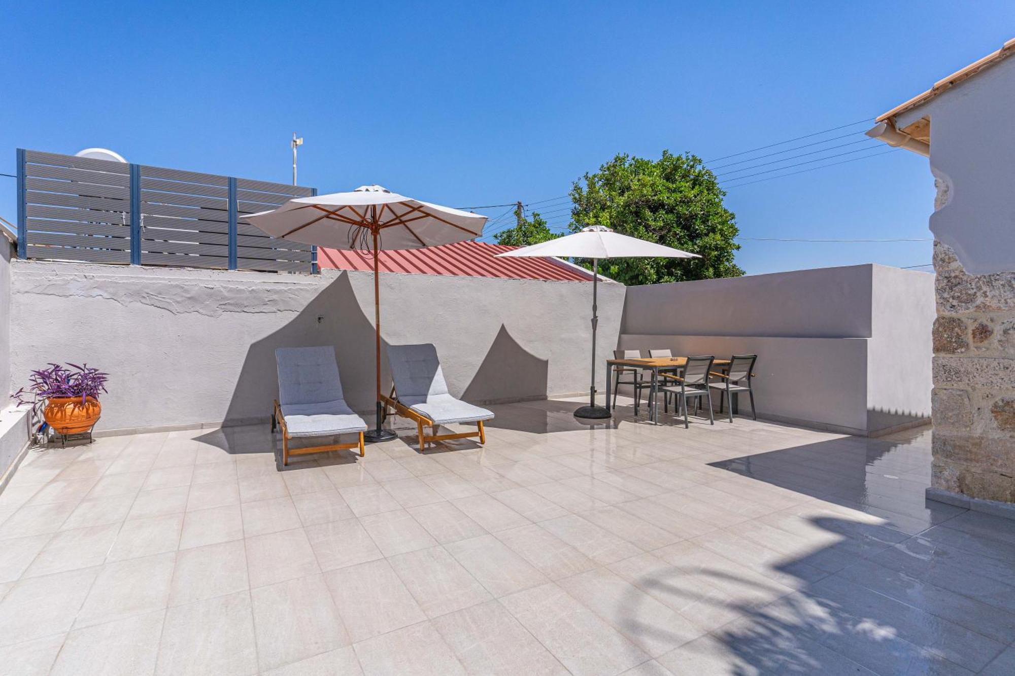 Myra City House Chania  Екстер'єр фото